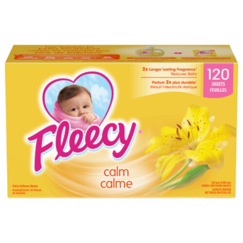 Feuilles assouplissantes Fleecy Calm, boîte jaune de 120 unités, réduisent l'électricité statique et offrent un parfum deux fois plus durable, ornées du logo « bébé » et d'un lys jaune.