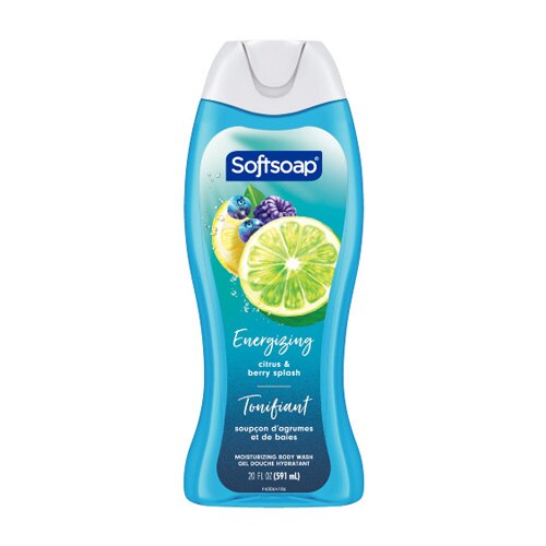 Vue de face d'une bouteille de 591 ml (20 oz liq.) de nettoyant hydratant pour le corps Softsoap Agrumes énergisants et Éclat de baies. L'étiquette présente des illustrations éclatantes d'une tranche de lime, de bleuets et d'une mûre.